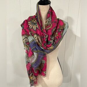 3/$15🎈LOFT pink flower paisley cotton scarf wrap